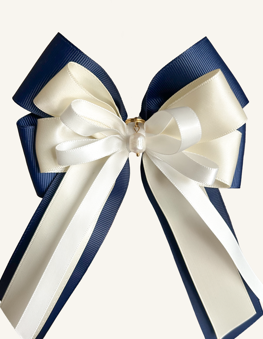 Coastal Elegance navy and ivory horse show bow with pearl center