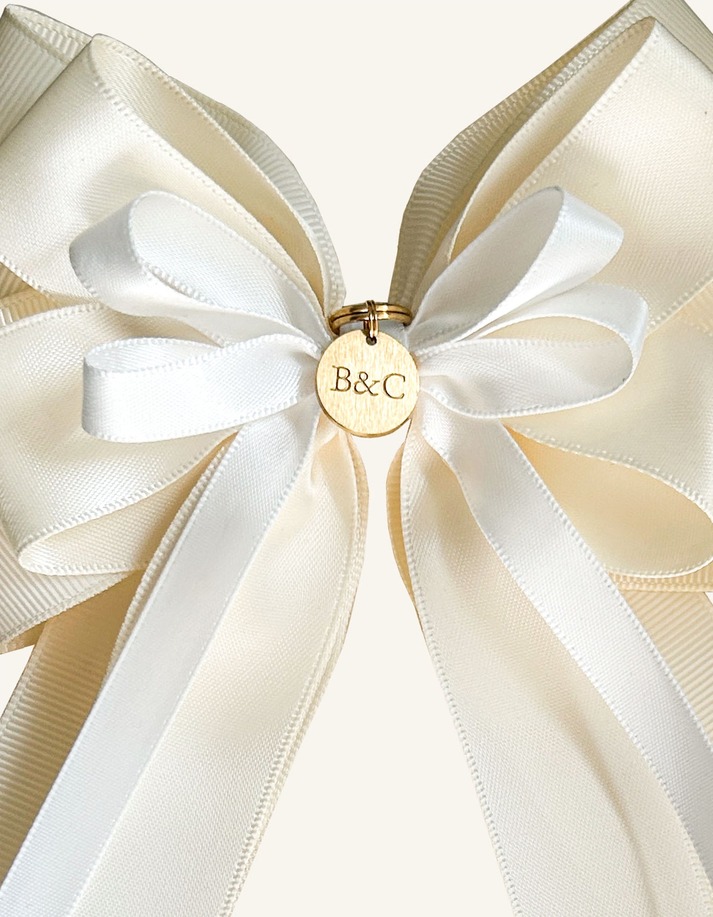 Jumper Bow – Ivory Cream